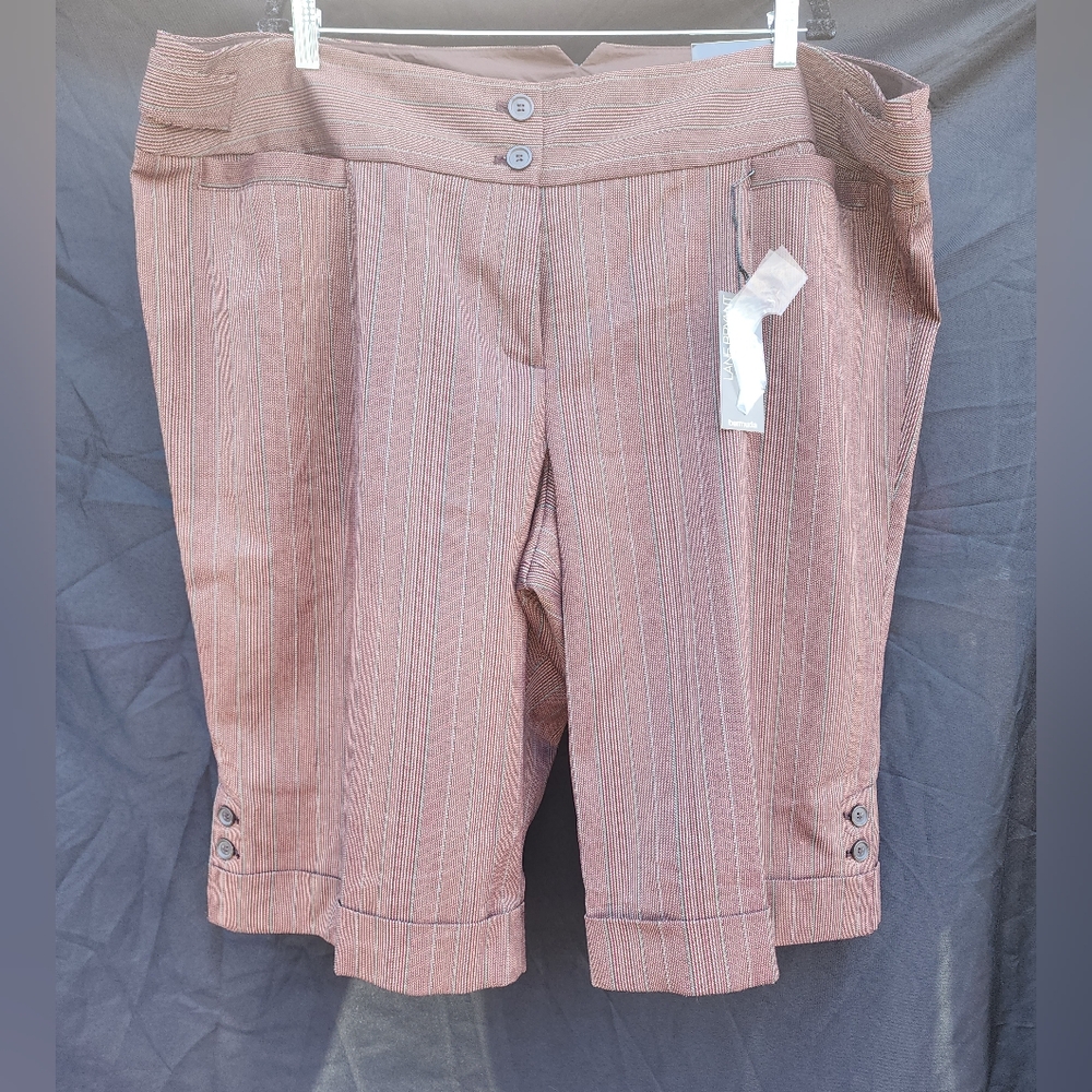New Lane Bryant Bermuda shorts sz28